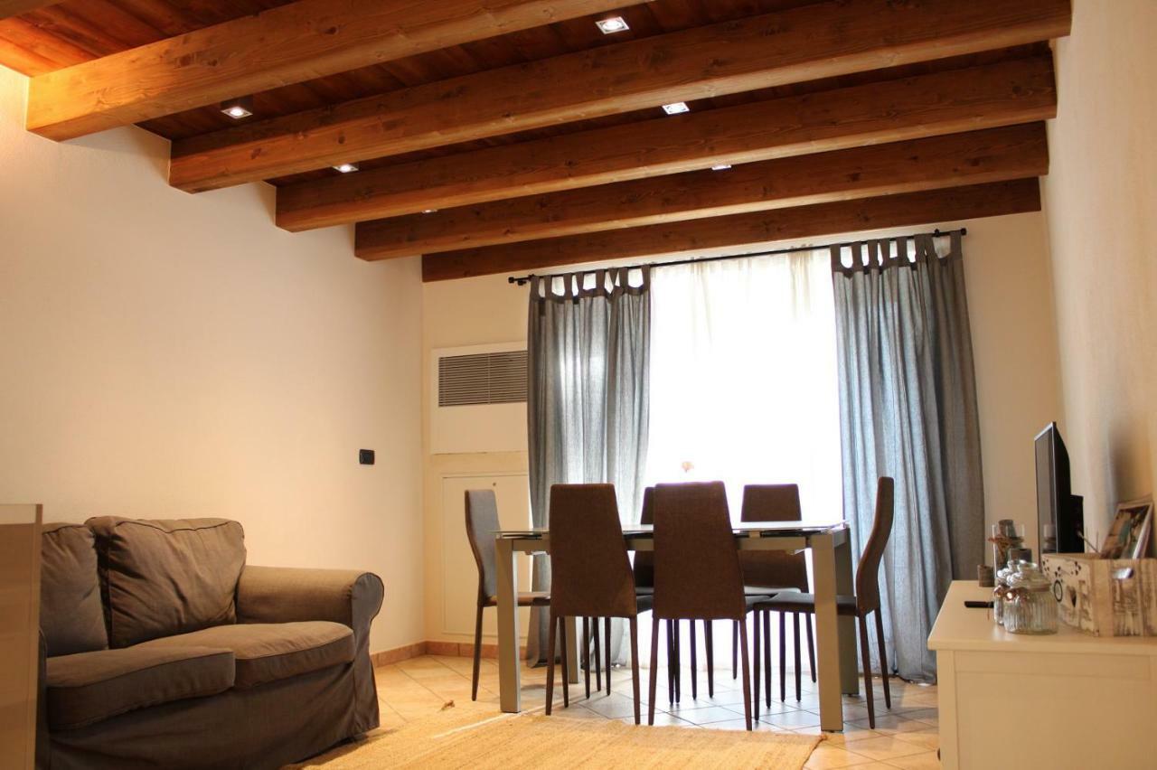 L'Atelier Du Temps - Les Greniers Appartements Aosta Exterior photo