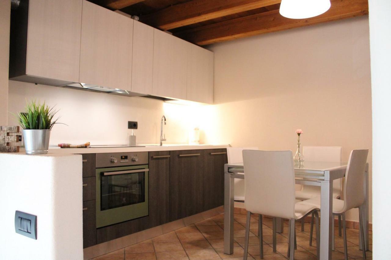 L'Atelier Du Temps - Les Greniers Appartements Aosta Exterior photo